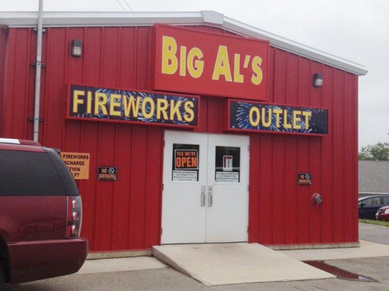 Big Al’s Fireworks Outlet on Route 1 has been busy handling holiday crowds. SUSAN JOHNS/ Wiscasset Newspaper