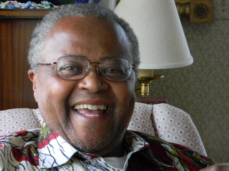 Professor Rey Scott loves music. He plays many woodwind instruments and has several CDs to his credit in jazz, avant-garde and American standards. He can’t wait to come back to the Boothbay region on Friday and Saturday, Sept. 14-15, to share his craft with students and general audiences in the region. DIANE RANDLETT/Boothbay Register Professor Rey Scott loves music. He plays many woodwind instruments and has several CDs to his credit in jazz, avant-garde and American standards. He can’t wait to come back to the Boothbay region on Friday and Saturday, Sept. 14-15, to share his craft with students and general audiences in the region. DIANE RANDLETT/Boothbay Register