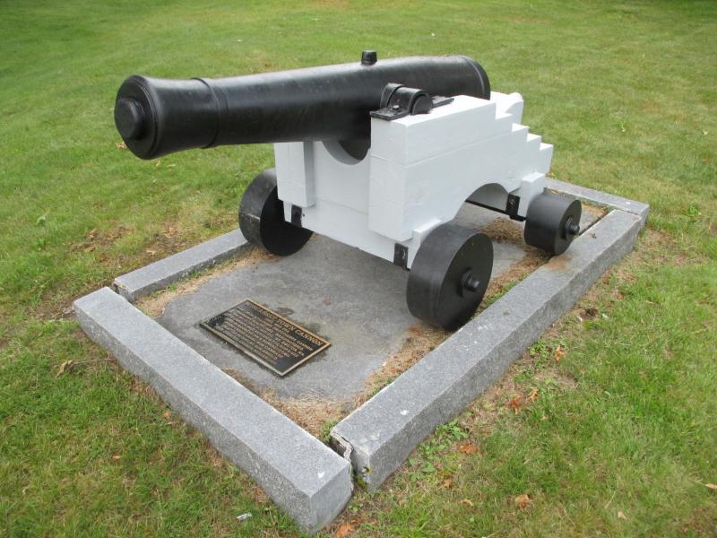The town cannon has a new look thanks to the handiwork of a team of Wiscasset High School Students. PHIL DI VECE/Wiscasset Newspaper cannon