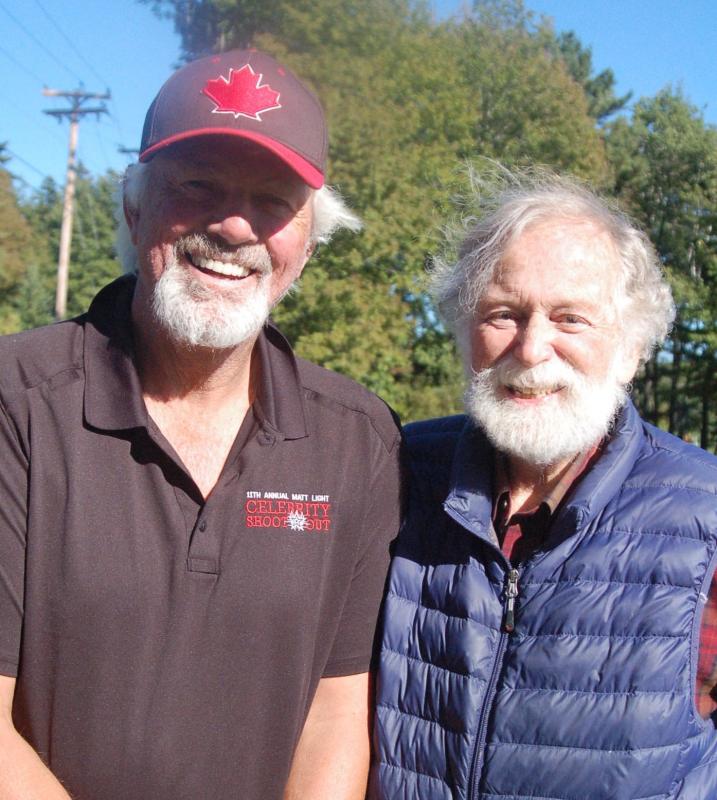 Red Sox pitcher Bill “Spaceman” Lee with Yankee fan Gerry Weinberger. ART MAYERS/Boothbay Register