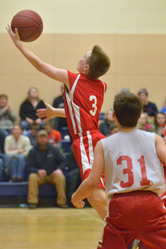 Wiscasset’s Dylan Orr made going to the basket look easy. (Photo by Ron Hawkes)