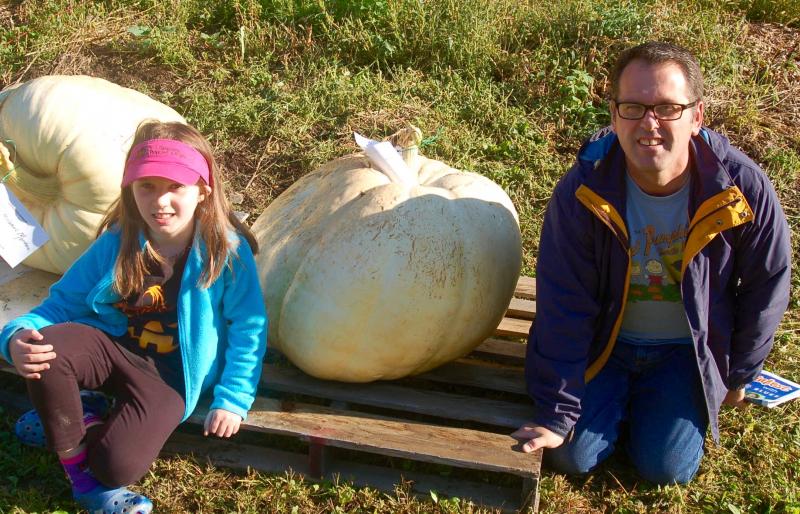 Cassandra, 9, and Jonathan Doyle of Mechanic Falls. ART MAYERS/Wiscasset Newspaper