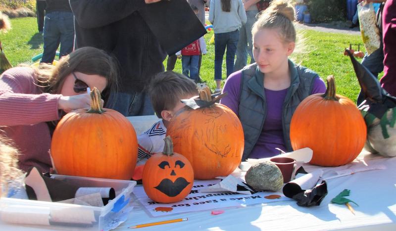 A family of pumpkin decorators! LISA KRISTOFF/Boothbay Register The Great Pumpkin Hunt at Coastal Maine Botanical Gardens Oct. 20.
