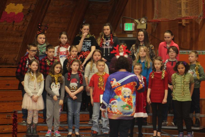 WES chorus. VANESSA DUNN/Wiscasset Newspaper