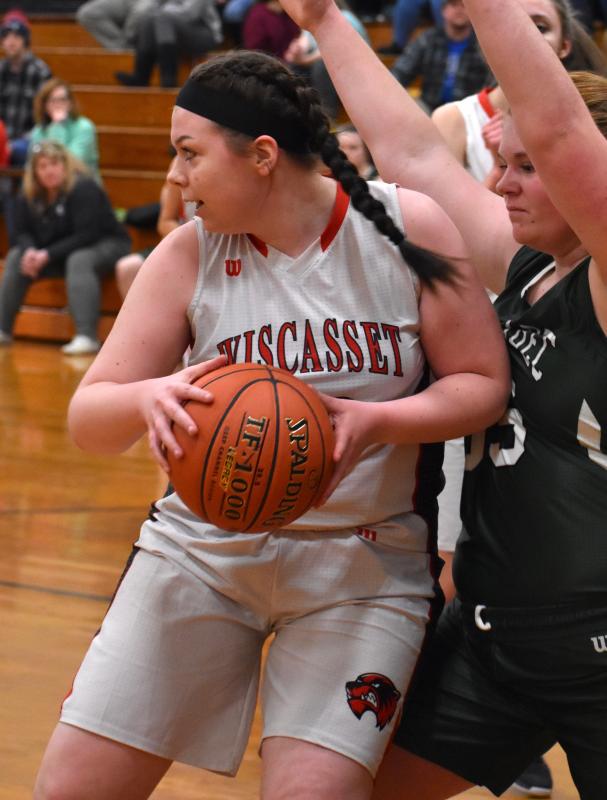 Emily Richardson grabs a first quarter rebound for Wiscasset. PHIL DI VECE/Wiscasset Newspaper