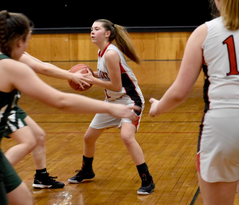 Brianna Orr brings the ball down the court for Wiscasset. PHIL DI VECE/Wiscasset Newspaper