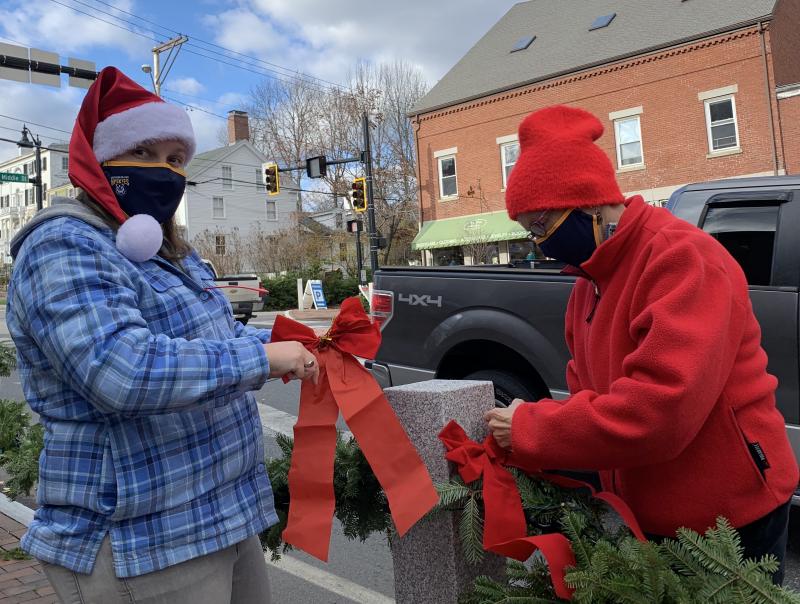 Sarah Whitfield, left, and mother Jan volunteer together. SUSAN JOHNS/Wiscasset Newspaper