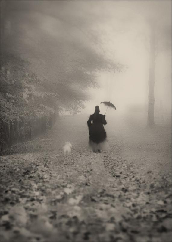 First place in the B&W category in 2020: “The Dog Walker” by Caroline Samson. Courtesy of MPS Caroline Samson