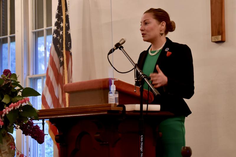 Sophia Inman, a veteran of the U.S. Air Force addresses the gathering at Monday’s Memorial Day service. PHIL DI VECE/Wiscasset Newspaper