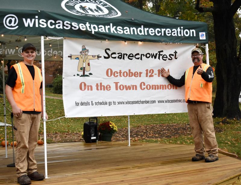 L.J. Travis, left, and Bob MacDonald. PHIL DI VECE/Wiscasset Newspaper