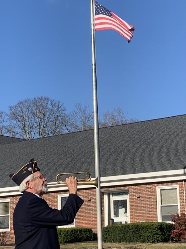 Tom Stoner plays “Taps.” USAN JOHNS/Wiscasset Newspaper Veterans Day service