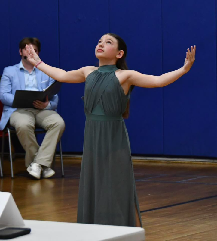 Royal Windjammer 2024 Sheyenne Upham sings her last number as Royal Windjammer. Leah Plummer photo Royal Windjammer 2024 Sheyenne Upham sings her last number as Royal Windjammer. Leah Plummer photo