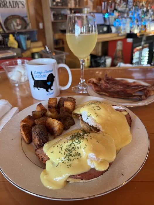 Breakfast at Brady's