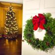 Welcome to Nickels-Sortwell House with wreath by the Wiscasset Garden Club. Photo: Historic New England