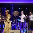 A picture of Kat Riggins and her band.