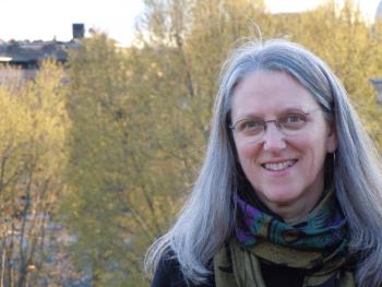 Connie Hayes, renowned artist and art educator, will judge the 3rd Annual ArtinMe exhibition. It is open to the public and begins October 13 at the Boothbay Region Art Foundation in Boothbay Harbor.
