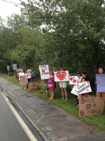 St. Andrews supporters hail drivers on Route 27 in Boothbay Harbor. JOE GELARDEN Boothbay Register