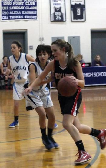 Alecia Faulkingham drives past Dirigo’s Emma Leuders. KATHY ONORATO/Wiscasset Newspaper Alecia Faulkingham drives past Dirigo’s Emma Leuders. KATHY ONORATO/Wiscasset Newspaper
