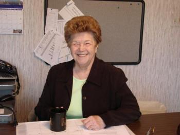 Charlotte Boynton in her Wiscasset Newspaper office, where area residents and officials would stop in to bend her ear. SUSAN JOHNS/Wiscasset Newspaper