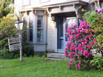 Some antiquing options on Main Street in Wiscasset. GARY DOW/Wiscasset Newspaper