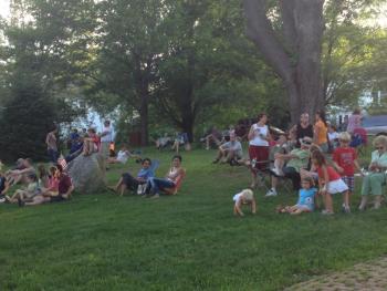 The third year of the "Alive on the River" concert series has a successful kickoff July 18. Photo courtesy Wiscasset Town Manger Laurie Smith.