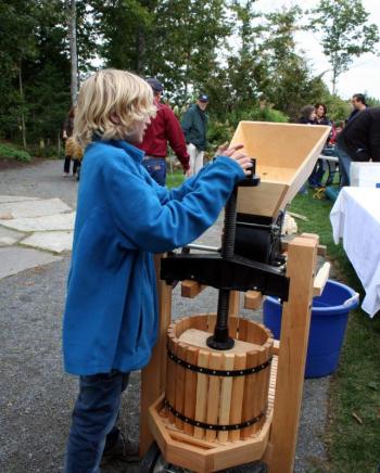 Cider Sundays are a delicious way to learn a traditional skill using one of Maine’s favorite fruits. Courtesy of Barbara Freeman Cider Sundays are a delicious way to learn a traditional skill using one of Maine’s favorite fruits. Courtesy of Barbara Freeman