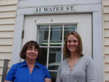 Denise Marr, Sarah DeRosa