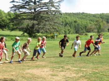 CTL students Leila Bannon of Brunswick, Henry Kerr of Bath, Ian VonFrank of Alna, Sawyer Linehan of Westport Island, Pieter van Abshoven of Alna, Marcus Russano of Jefferson, Oscar Herrera of Brunswick, Griffin Bannon of Brunswick, Sam Sinibaldi of Phippsburg and Zeph Lowrie of Alna set off in the traditional game of Magic Mussel as part of the school’s fall Field Day at Chewonki Campground. Courtesy of CTL