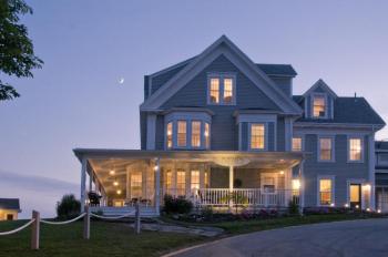 Topside Inn on the Hill