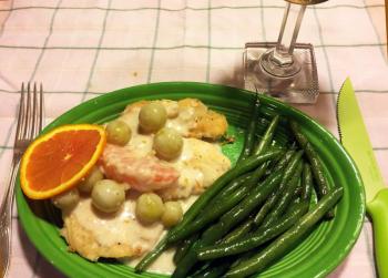 Chicken Cynthia with pan-roasted green beans. OMG! SUZI THAYER/Boothbay Register