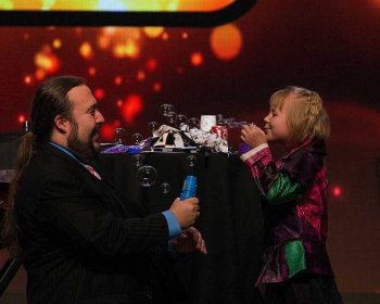Master mentalist and magician Paul Draper 