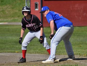 Wiscasset’s leadoff batter Matt Eckert reached first base in the first inning after he was hit by a pitch. That’s Oak Hill first baseman Ezra Joray. PHIL DI VECE/Wiscasset Newspaper