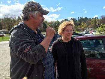 Jeff and Brenda Blodgett of Pittston answer questions after shopping. SUSAN JOHNS/Wiscasset Newspaper