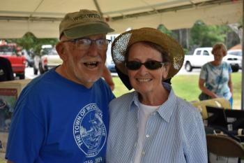Lloyd and Collette Coombs at the silent auction tent. PHIL DI VECE/Wiscasset Newspaper