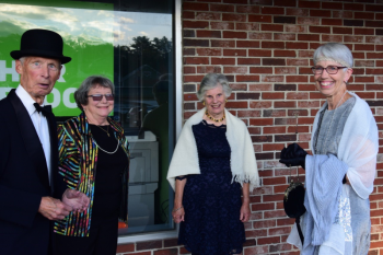 Contestants arrive at the Harbor Theater for the costume contest Sept. 12. Bob Crink photo