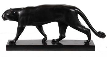 “Border Leopard”, bronze sculpture by Fritz Behn (Germany/Austria, 1890-1980). Courtesy of Carol Achterhof
