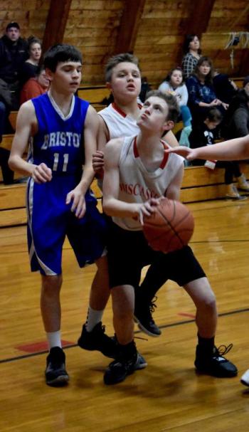 Braden Laliberte in the first half. PHIL DI VECE/Wiscasset Newspaper