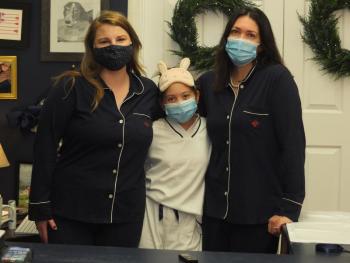 Maine & Ivy’s Eliza Joule, left, Sarah Harris, center, and owner Medea Harris participated in the business’ second Early Bird Sales event. BILL PEARSON/Boothbay Register