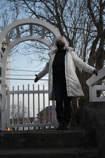 Terry Heller shows off one of the new arches. SARAH WHITFIELD/Wiscasset Newspaper