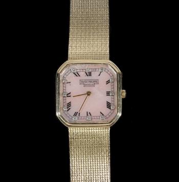 Patek Philippe 18K gold gents wristwatch. Courtesy of Thomaston Place