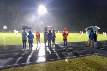 The rain fell steadily through the boys’ game. PHIL DI VECE/Wiscasset Newspaper