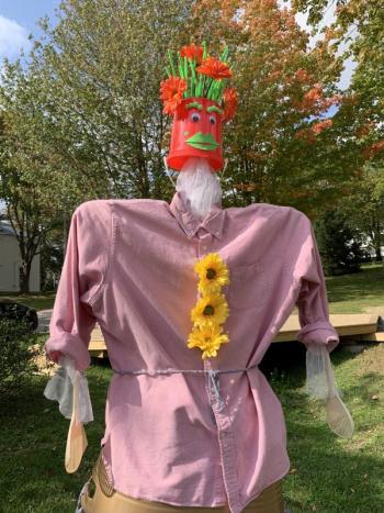 The Christopher and Alissa Hart family’s entry. SUSAN JOHNS/Wiscasset Newspaper
