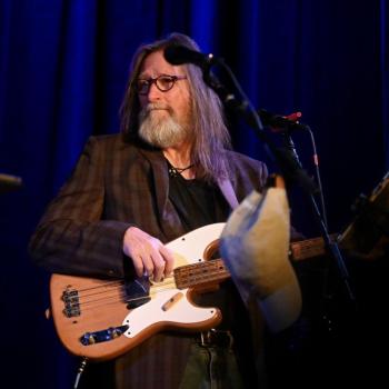 Boneheads’ bassist Scott Elliot. Bob Crink photo