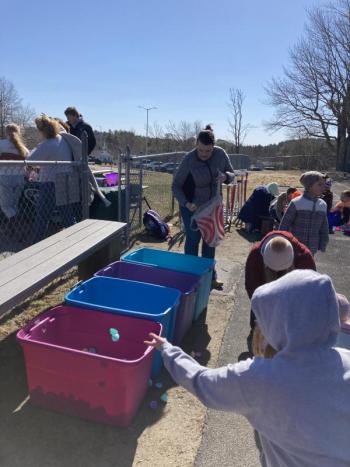 Returning the eggs. EDNA MILLER/Wiscasset Newspaper