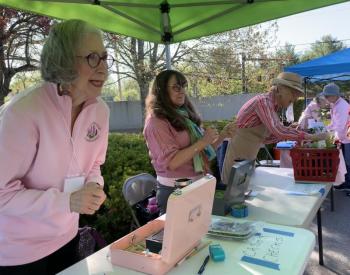 From left, GCW members Sally Gemmill, Bonni Hamilton and Jan Whitfield man checkout. SUSAN JOHNS/Wiscasset Newspaper