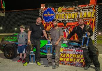 Thunder 4 Mini VL race #2, from left: JR official Levi Davis, Zach Audet, Shane Webber and Mickey Landry Jr. Photo: Steve Girard / S. Girard Photography