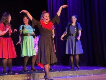 Mayzie La Bird (Kristen Robinson) singing (bragging actually), about her perfect plumage. LISA KRISTOFF/Boothbay Register Mayzie La Bird (Kristen Robinson) singing, bragging actually, about her perfect plumage. LISA KRISTOFF/Boothbay Register