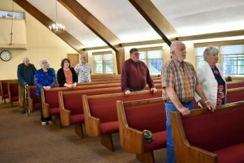 The Woolwich-Wiscasset Baptist Church hosted Woolwich's 122nd annual Memoriad Day service. PHIL DI VECE/Wiscasset Newspaper