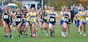 The Boothbay girls at the starting line. Courtesy of Michael Gaffney The Boothbay girls at the starting line. Courtesy of Michael Gaffney