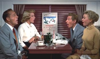 "White Christmas" plays on the Lincoln Theater's silver screen Dec. 12. Courtesy of the venue